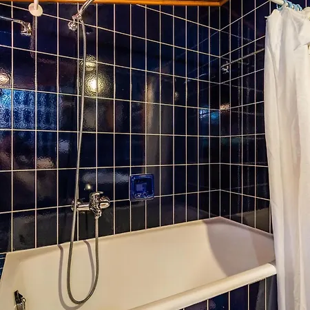 Lovely In With Wifi Ferienhaus