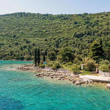 Lovely In With Wifi Ferienhaus *