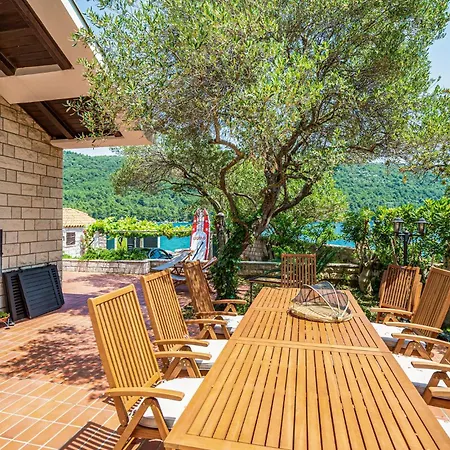 2 Bedroom Lovely In Ston