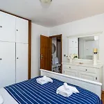 度假居 2 Bedroom Lovely In *