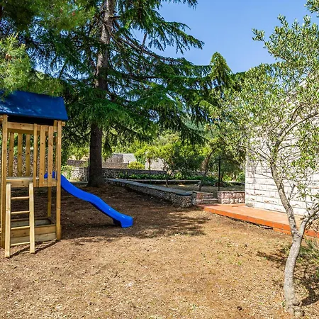 Casa vacanze 2 Bedroom Lovely In *